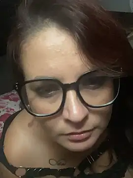 Nwgirl webcam