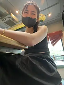 Tina_995 webcam