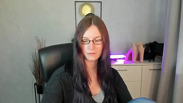 emmaxDelight webcam