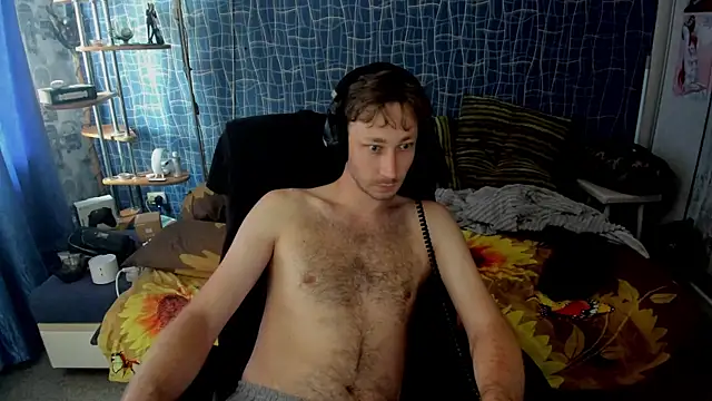 CuteBoy228 webcam