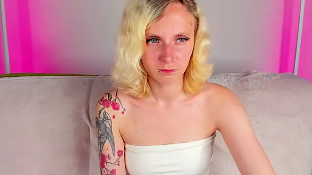 LikiLips webcam
