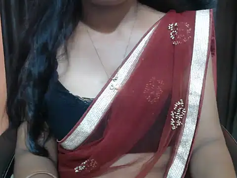 Kudi_Kiyara webcam
