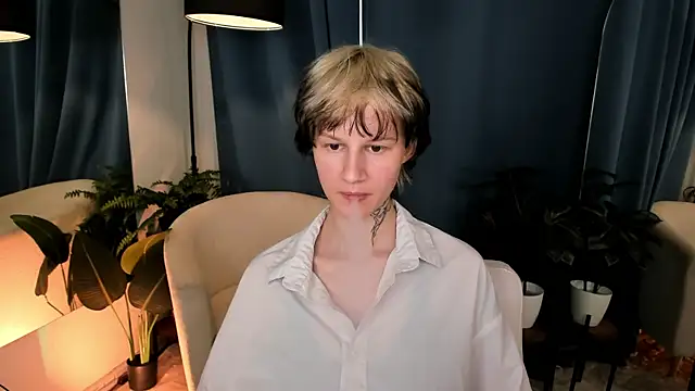 Senpai_Sins webcam