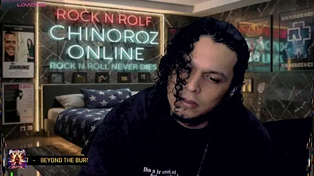 chino_roz webcam