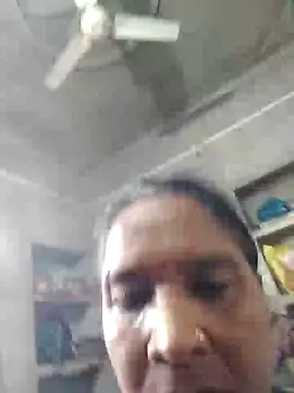 Loomaraj webcam