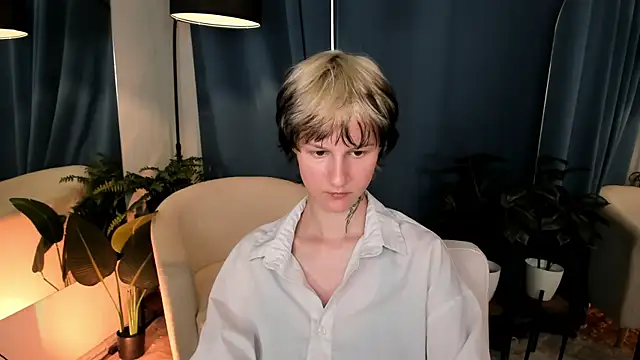 Senpai_Sins webcam