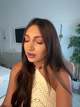 ClaraaJoy webcam