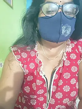 sexxyrenukaa webcam