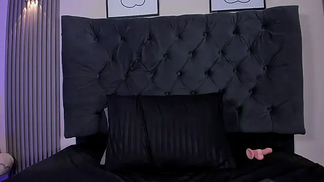 Alice_Jhons webcam