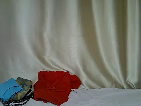 Lovet_drip webcam