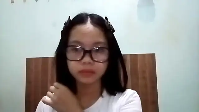 CrissyDeshaies webcam
