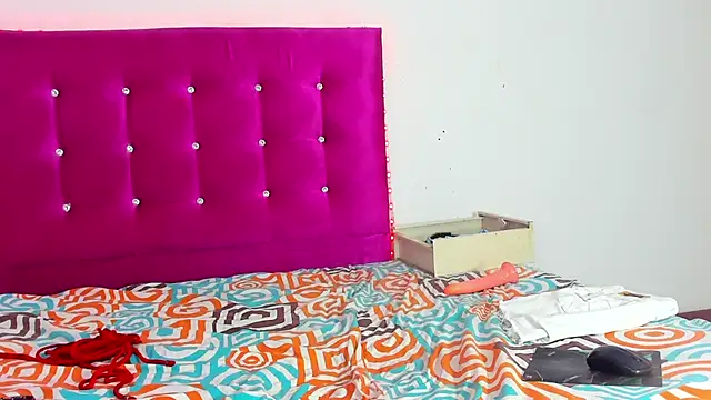 Genesis_doll webcam