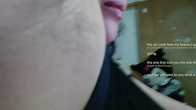 kureiji_hentaii webcam