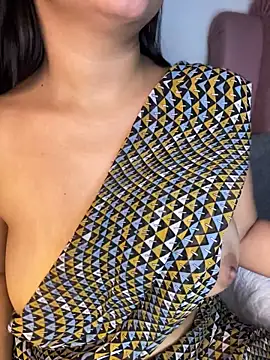 shara_queen1 webcam