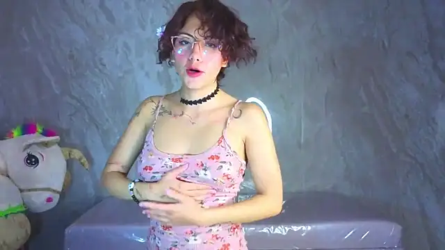 zoe_ch_ webcam