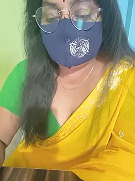 sexxyrenukaa webcam