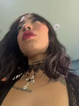 salem_rose webcam