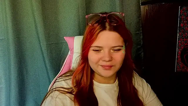 KellyFiery webcam