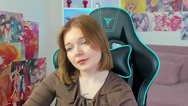 ElinaVale webcam
