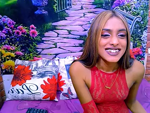 IndianPretty14u2Luv webcam