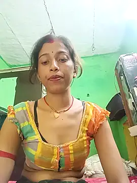 Cut_shivi56 webcam