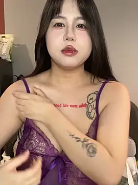 AAin-00 live sex cam