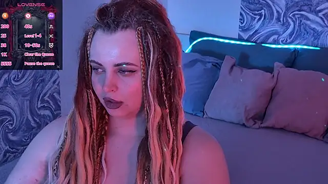 Miss_Maya_Mils webcam