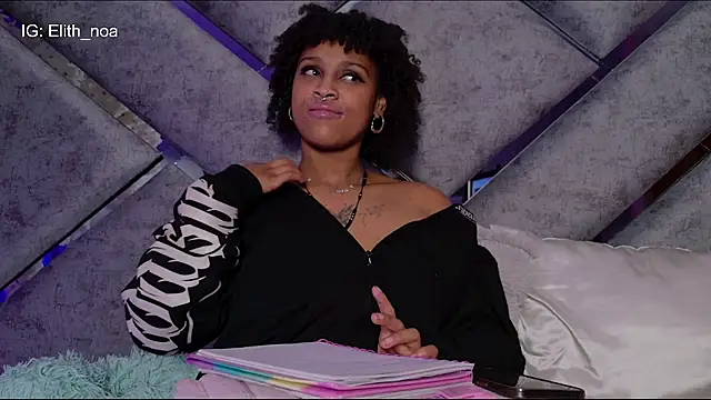 Elith_noa webcam
