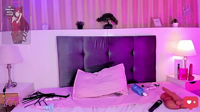Creamy_Angelo webcam