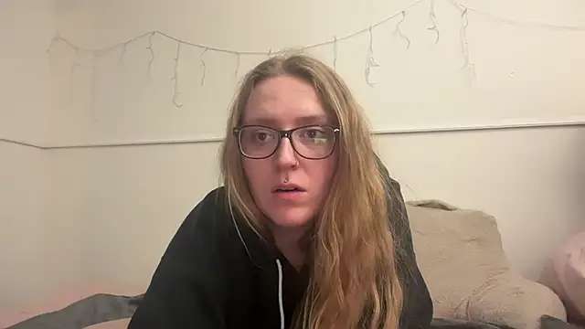 Pattyworld69 live cam on StripChat
