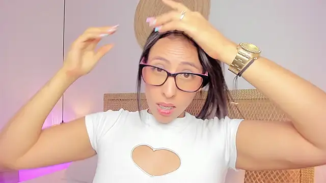 melaniejeannn_ webcam