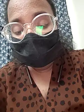 MaggieTelugu-15 webcam