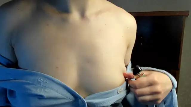 VelvetCaress webcam