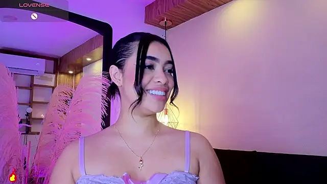 Chloe_monroee webcam