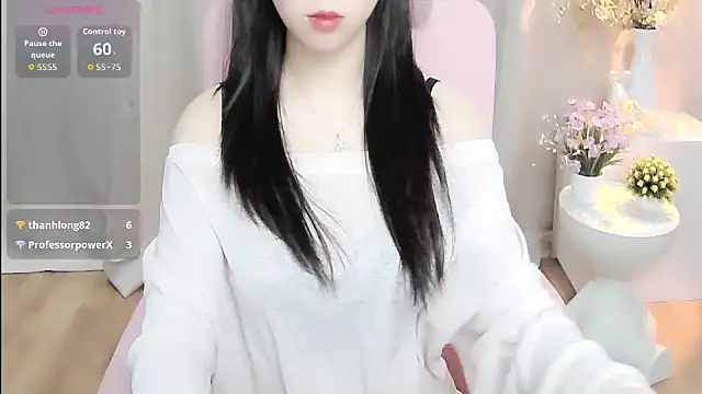 shynana webcam
