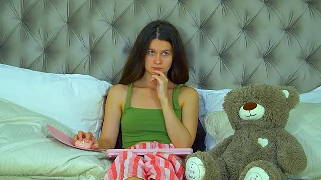 JuliettaTiffani webcam