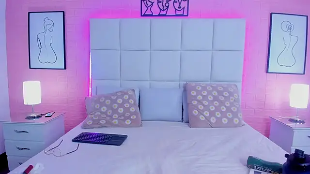 chloe_parker_ webcam