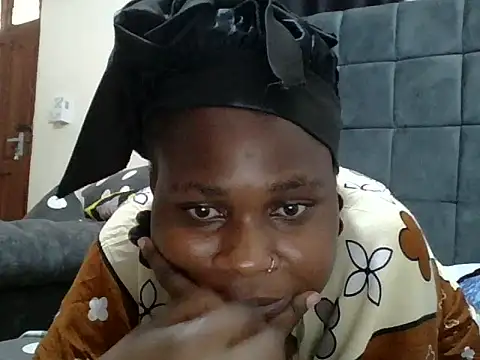 yummyyychocolate webcam