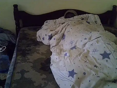 poojr2 webcam