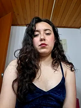 Emi_chik webcam