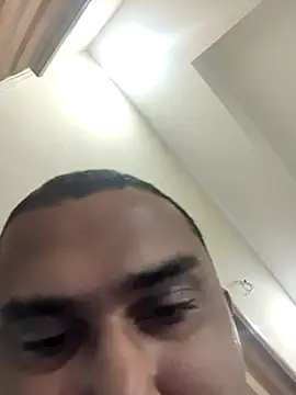 Rokuboii webcam