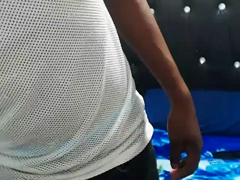 NtandoXx webcam