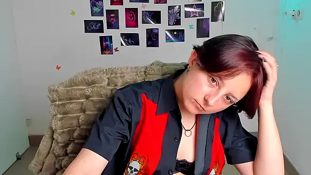 Dilara_Kiss_ webcam