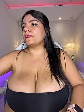 DaniaMillerr_ webcam