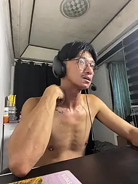 shyslayer09 live cam on StripChat