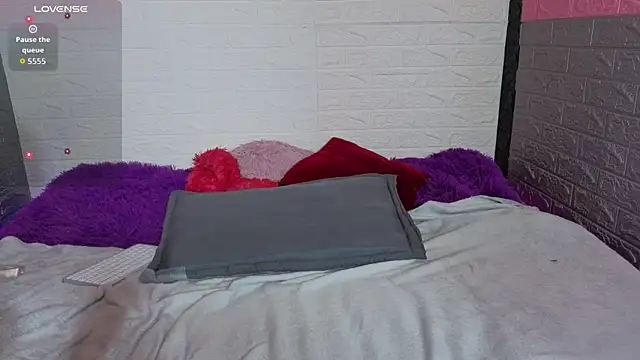 Shofia_Jhones webcam