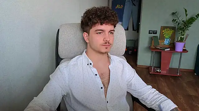 Remy_Miles webcam