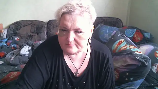 Lana555 live cam on StripChat