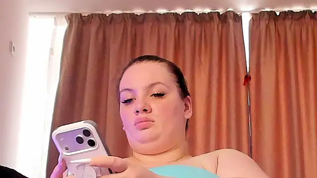 MelanieBrownn webcam