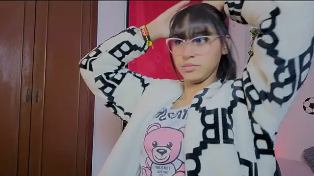 PaulaCutexs webcam